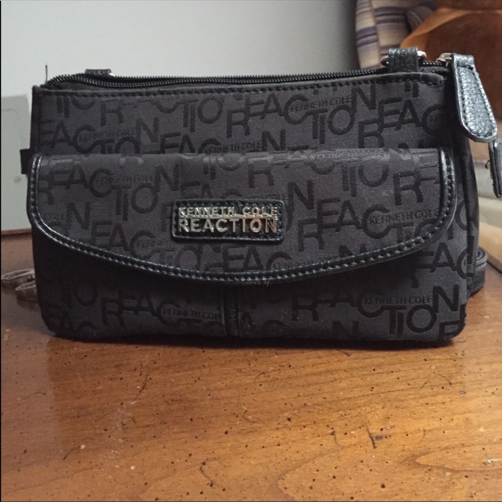 Cross body purse